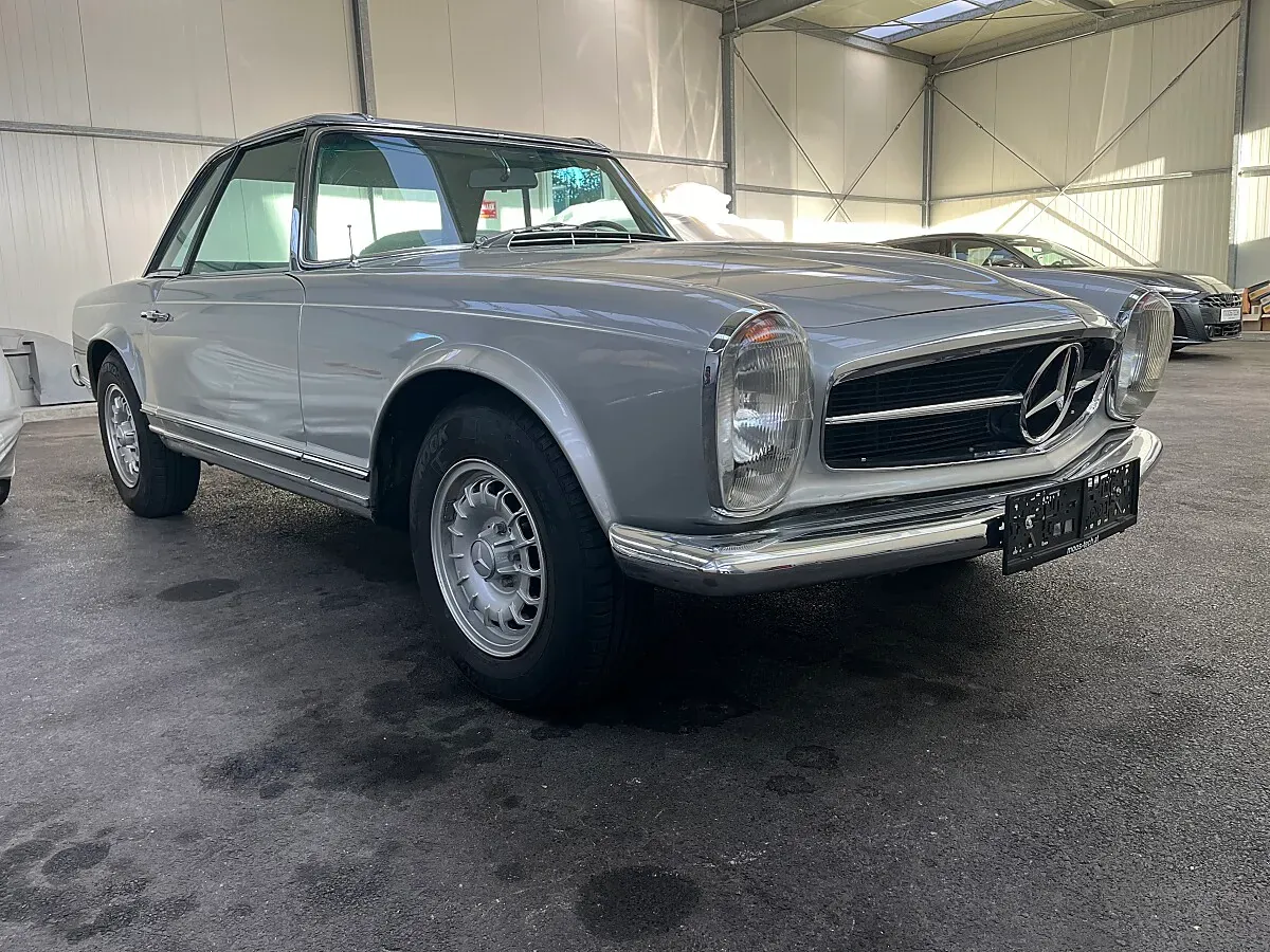 Mercedes-Benz Sl-Class