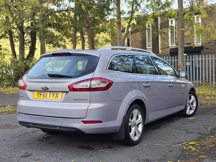 Ford Mondeo 2011 photo 3