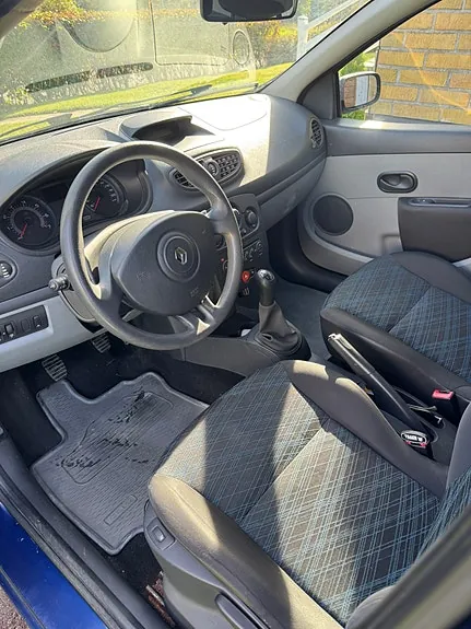 Renault Clio 2007 photo 5