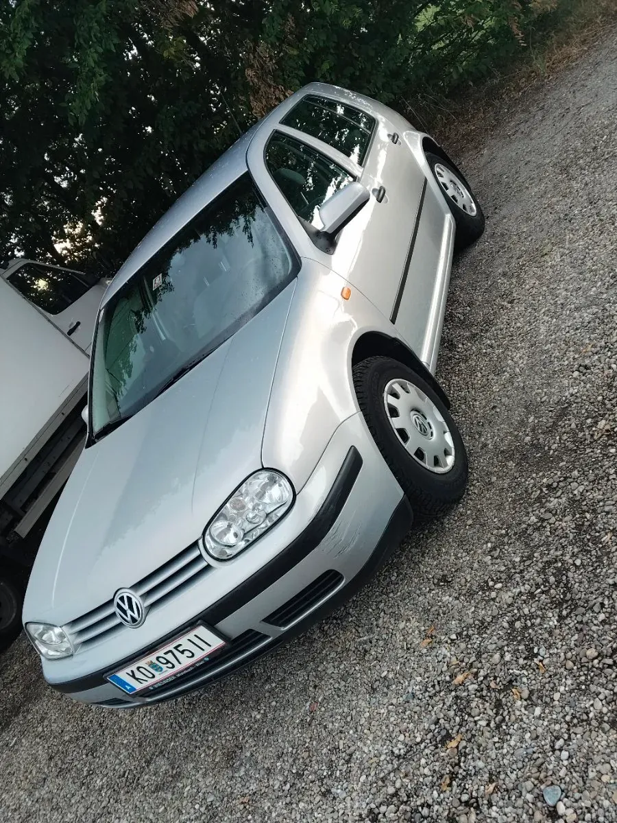Volkswagen Golf 1999 photo 2
