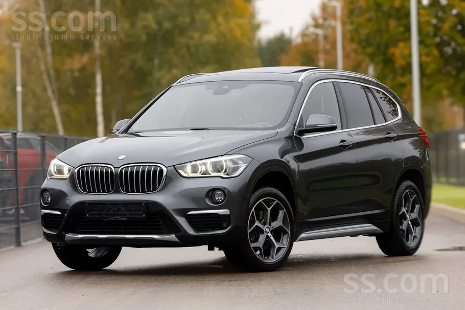 BMW X1