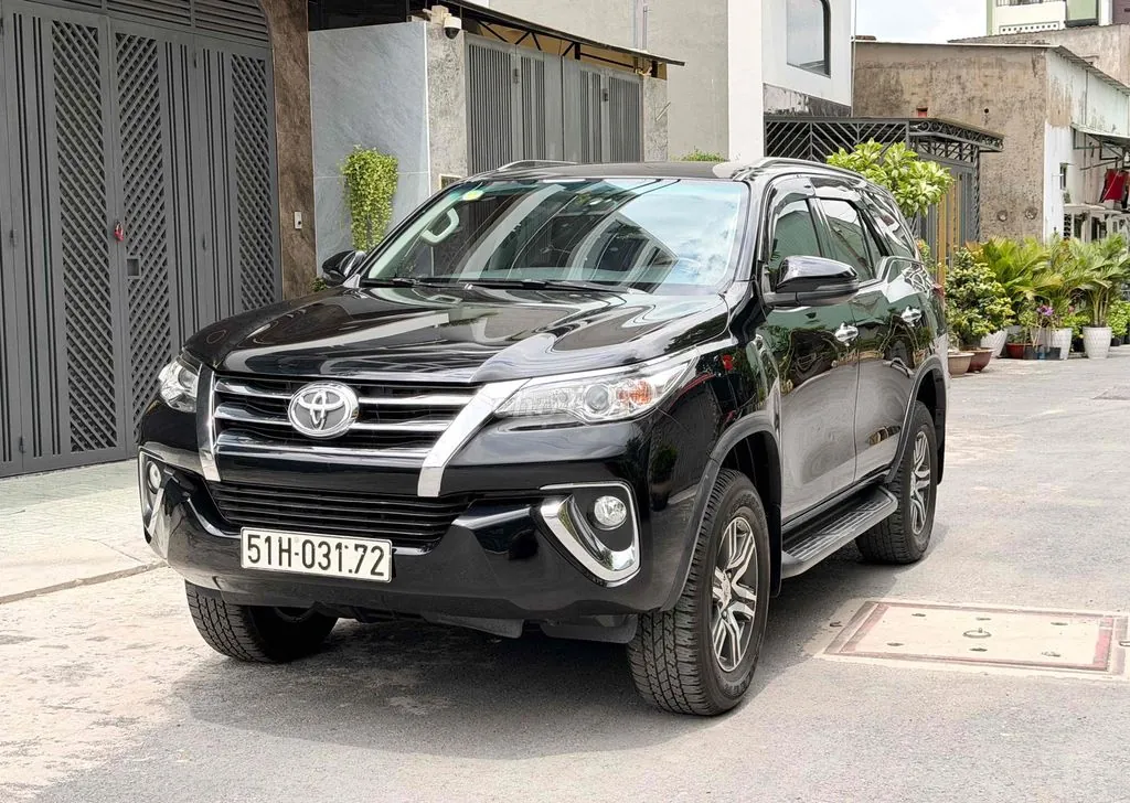 Toyota Fortuner 2019 photo 2