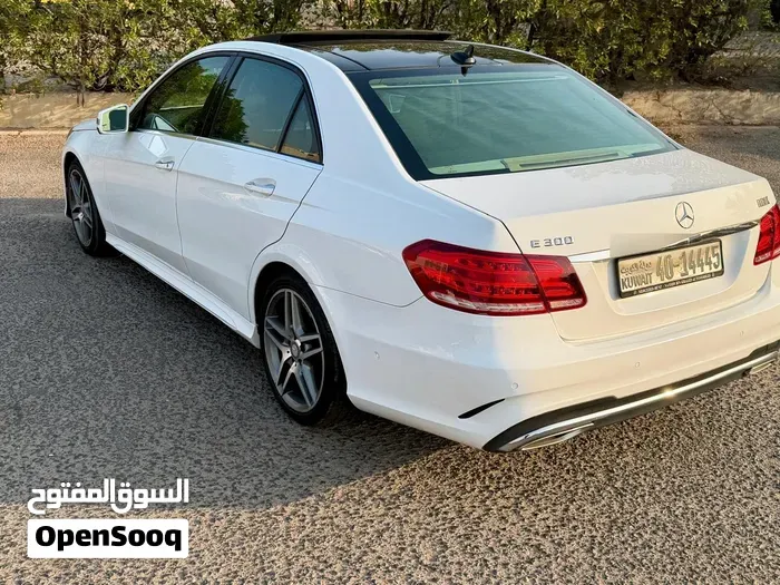 Mercedes-Benz E300 2015 photo 4