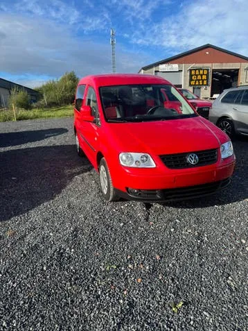 Volkswagen Caddy Maxi 2008 photo 2