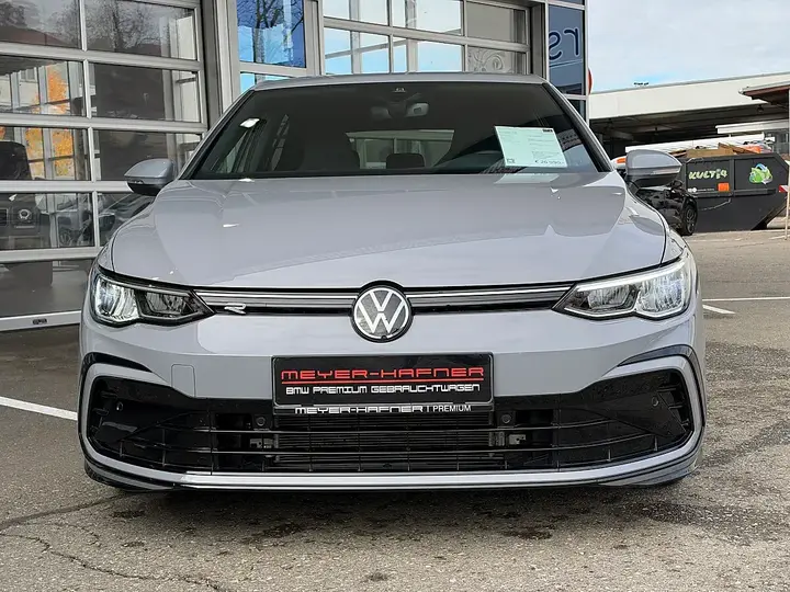 Volkswagen Golf 2024 photo 3