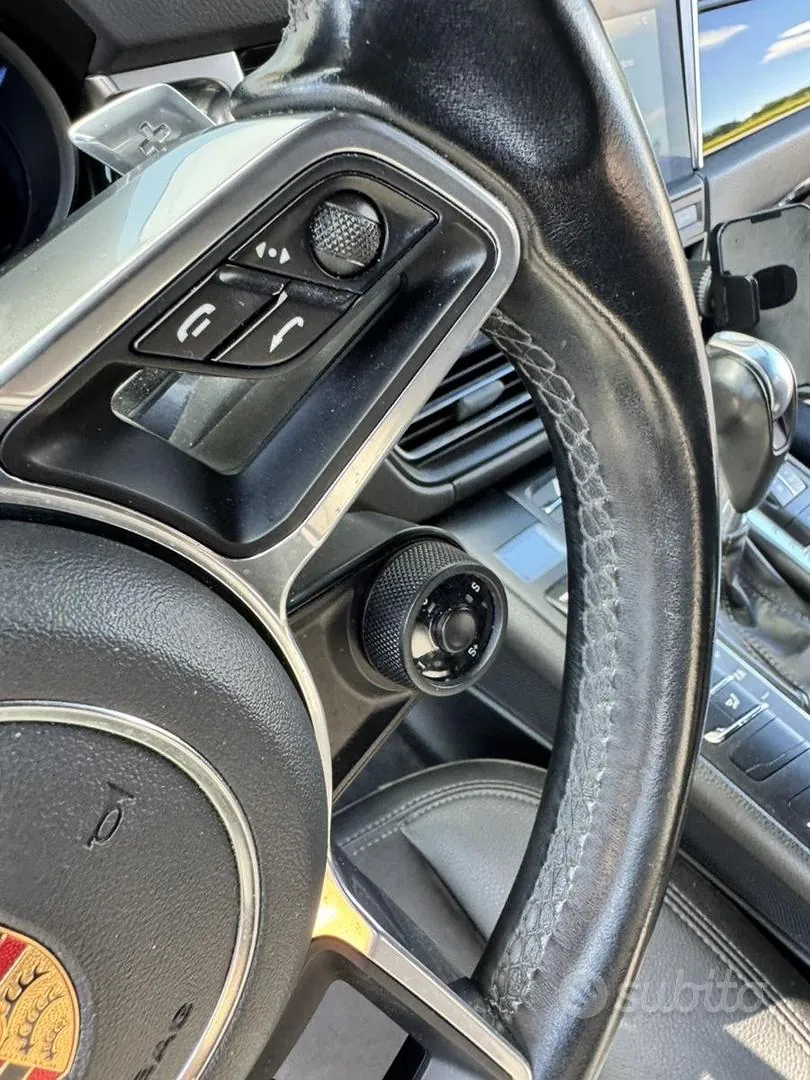 Porsche Macan 2019 photo 2