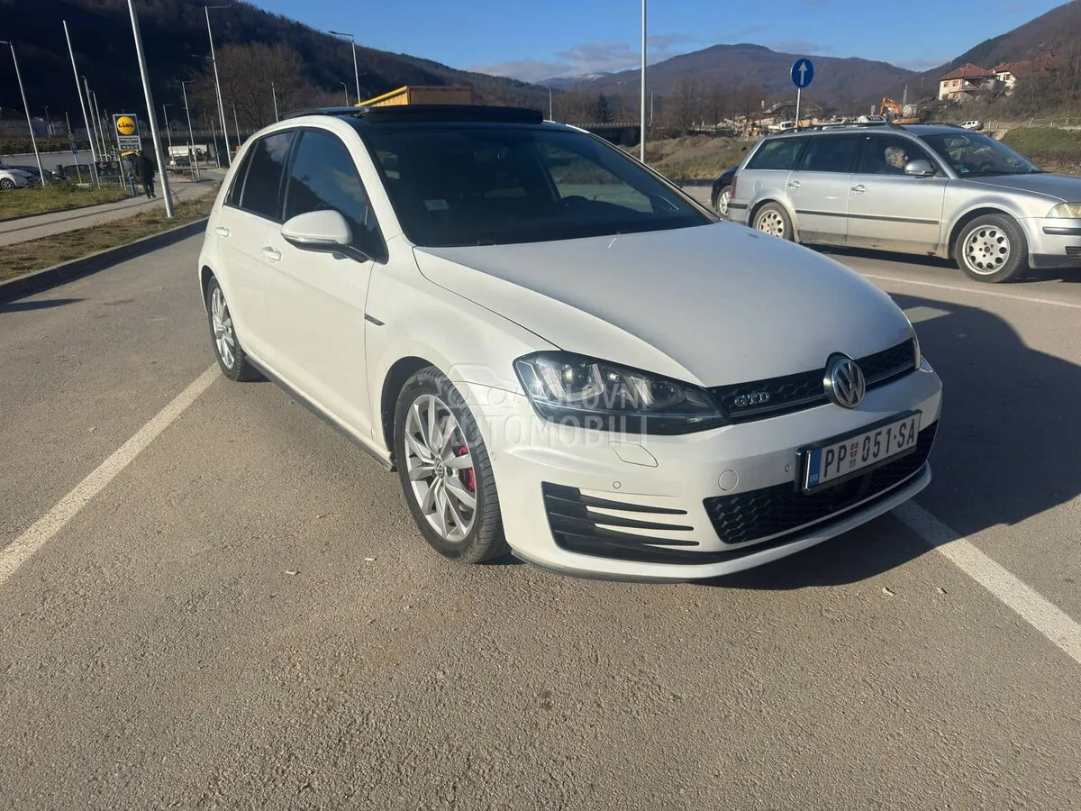 Volkswagen Golf 2016 photo 2