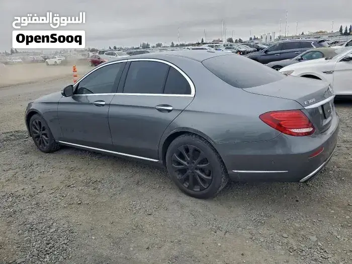 Mercedes-Benz E-Class 2017 photo 5