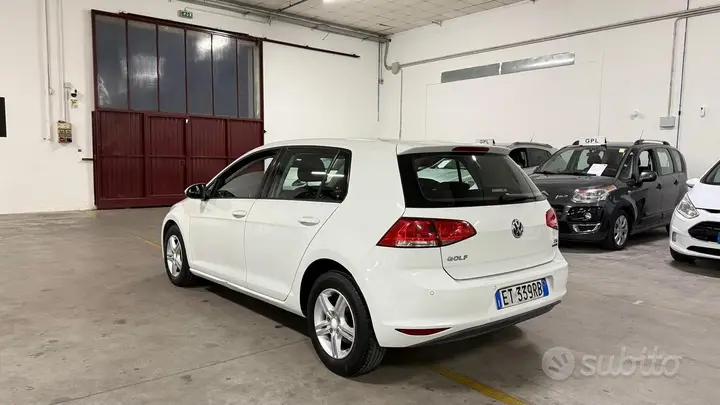 Volkswagen Golf 2013 photo 3