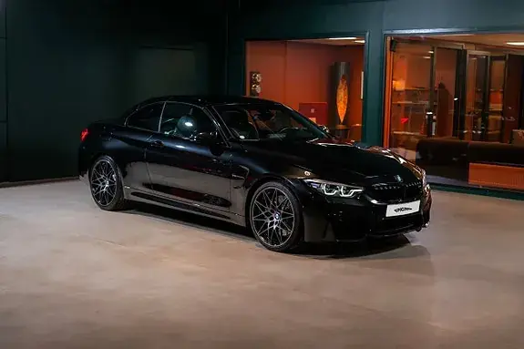 BMW M4 2018 photo 5