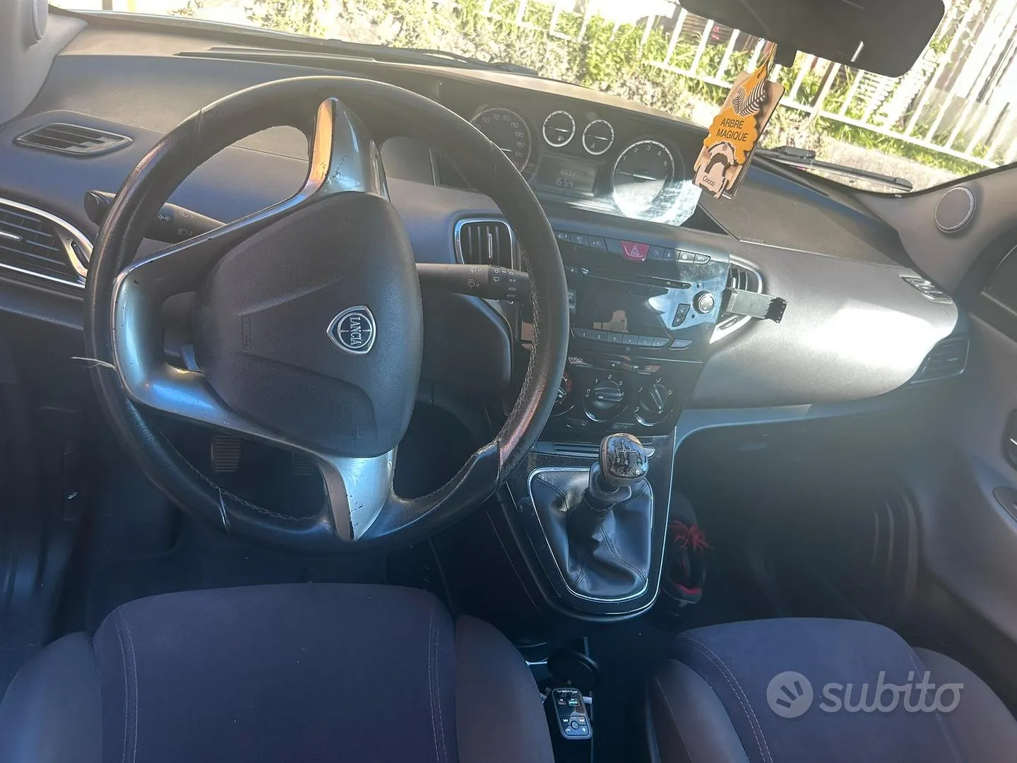 Lancia Ypsilon 2013 photo 3