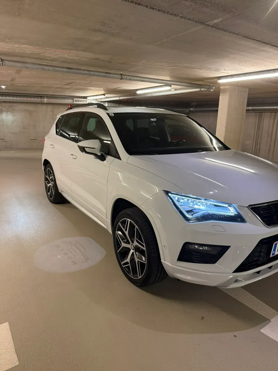 Seat Ateca 2018 photo 2