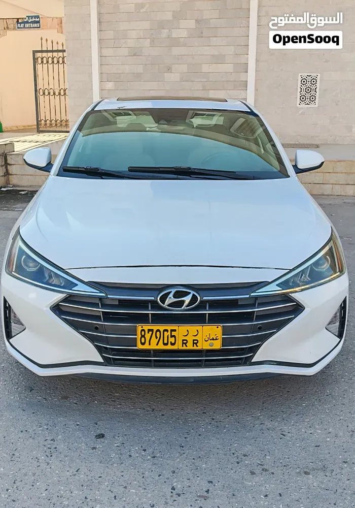 Hyundai Elantra 2019 photo 3
