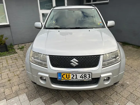 Suzuki Grand Vitara 2006 photo 2