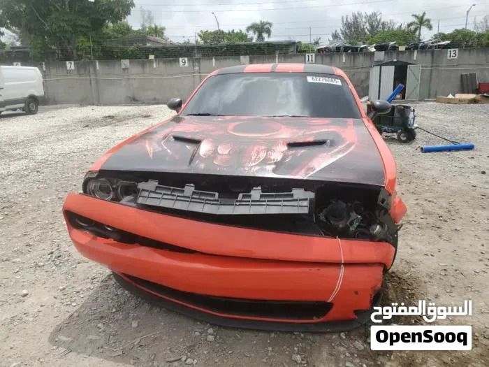 Dodge Challenger 2019 photo 2