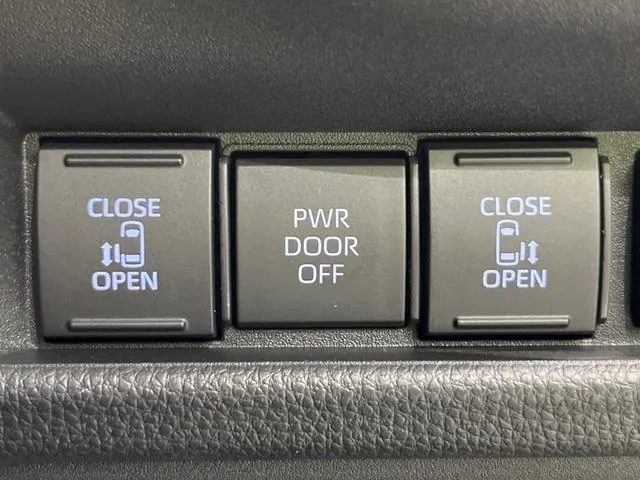 Toyota Sienna Hybrid Z 2026 photo 3
