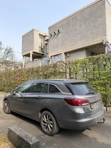 Opel Astra 2021 photo 2