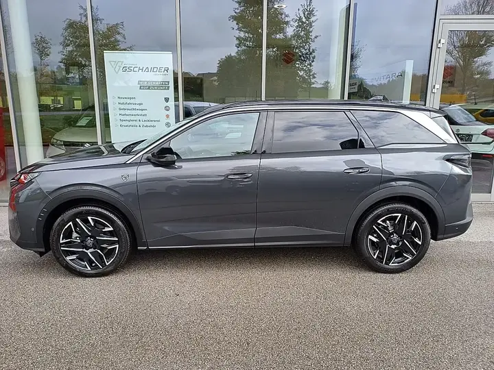Peugeot 5008 photo 2