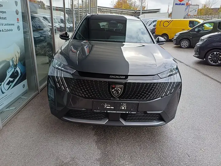 Peugeot 5008 photo 3