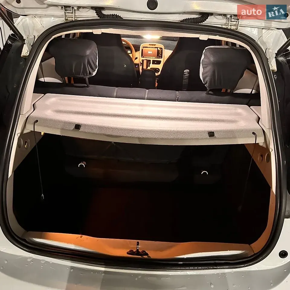 Renault Zoe 2015 photo 3