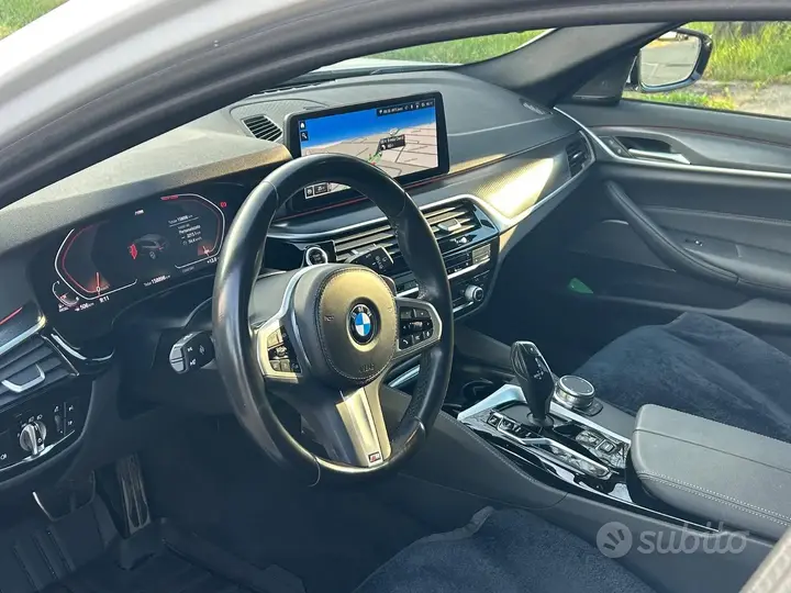BMW 5 Series 2023 photo 5