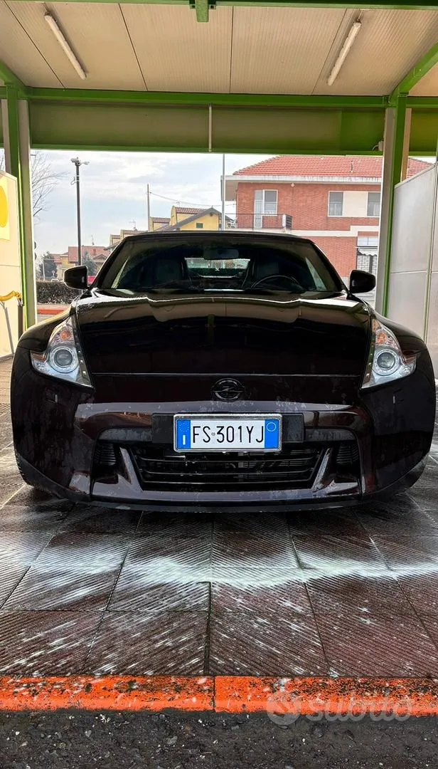 Nissan 370Z 2014 photo 2