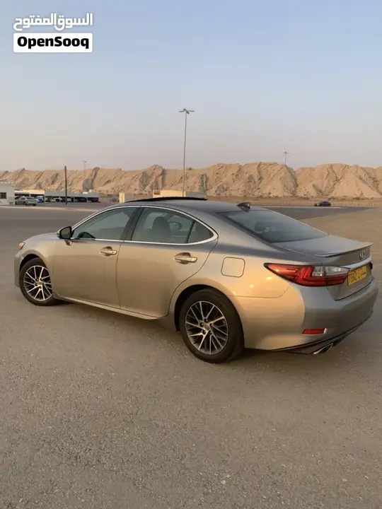 Lexus Es350 2017 photo 4