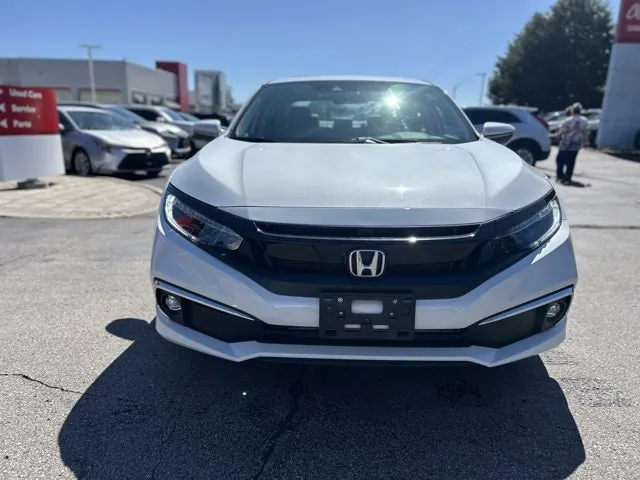 Honda Civic 2019 photo 2
