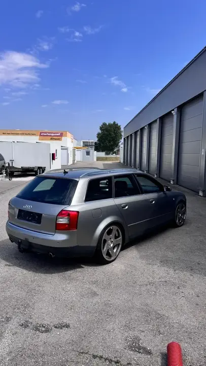 Audi A4 2003 photo 3