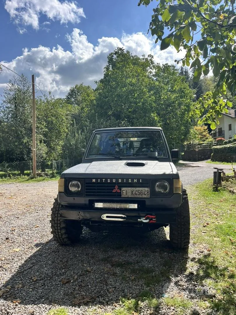 Mitsubishi Pajero 1992 photo 5