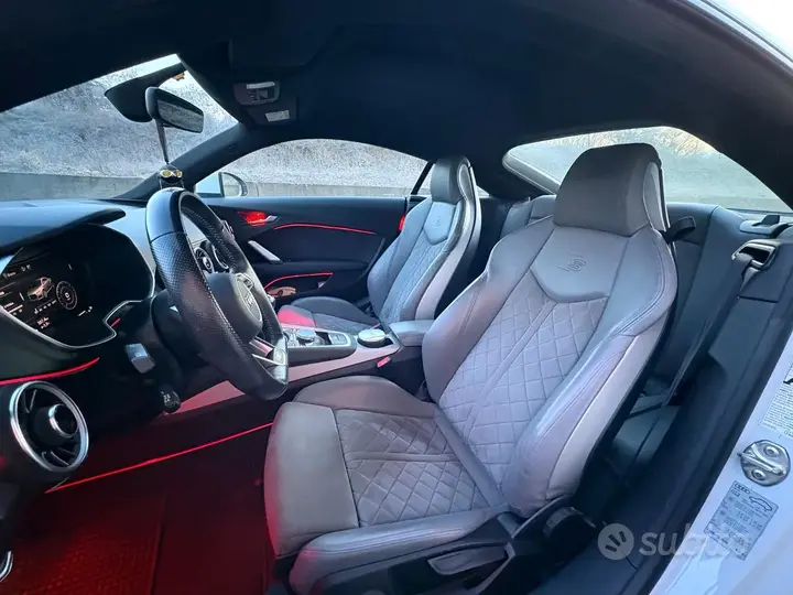 Audi Tt 2015 photo 4