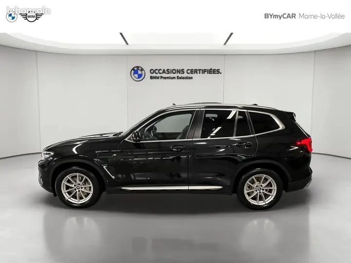 BMW X3 2024 photo 2