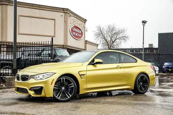 BMW M4 2016 photo 2
