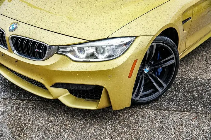BMW M4 2016 photo 4