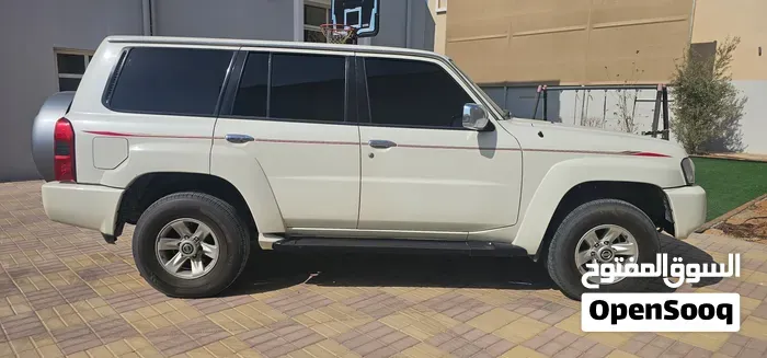 Nissan Patrol 2009 photo 4
