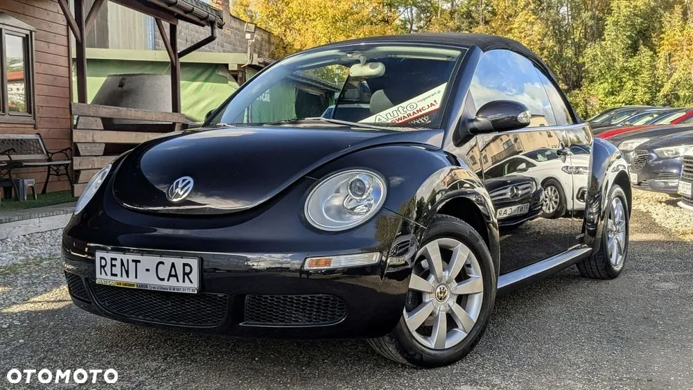 Volkswagen New Beetle 2009 photo 2