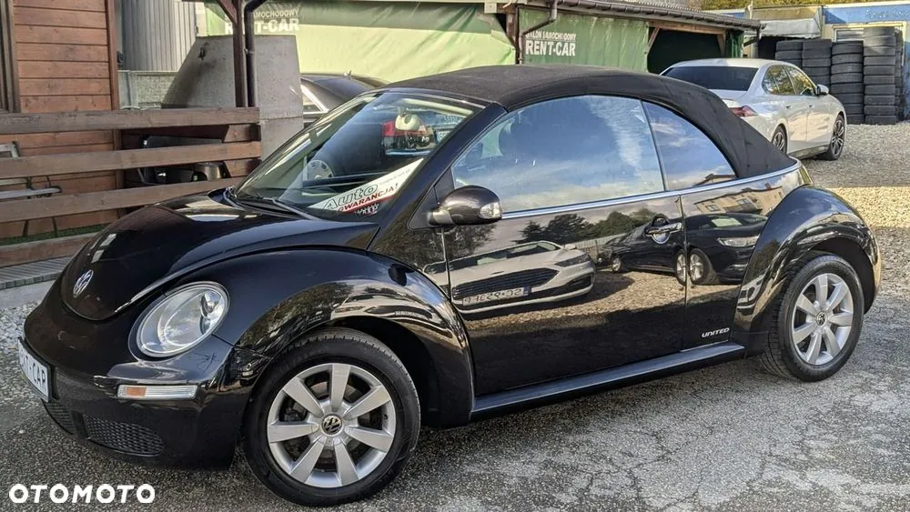 Volkswagen New Beetle 2009 photo 4