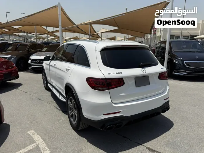 Mercedes-Benz Glc300 2020 photo 2