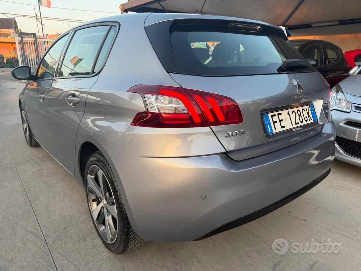 Peugeot 308 2016 photo 2