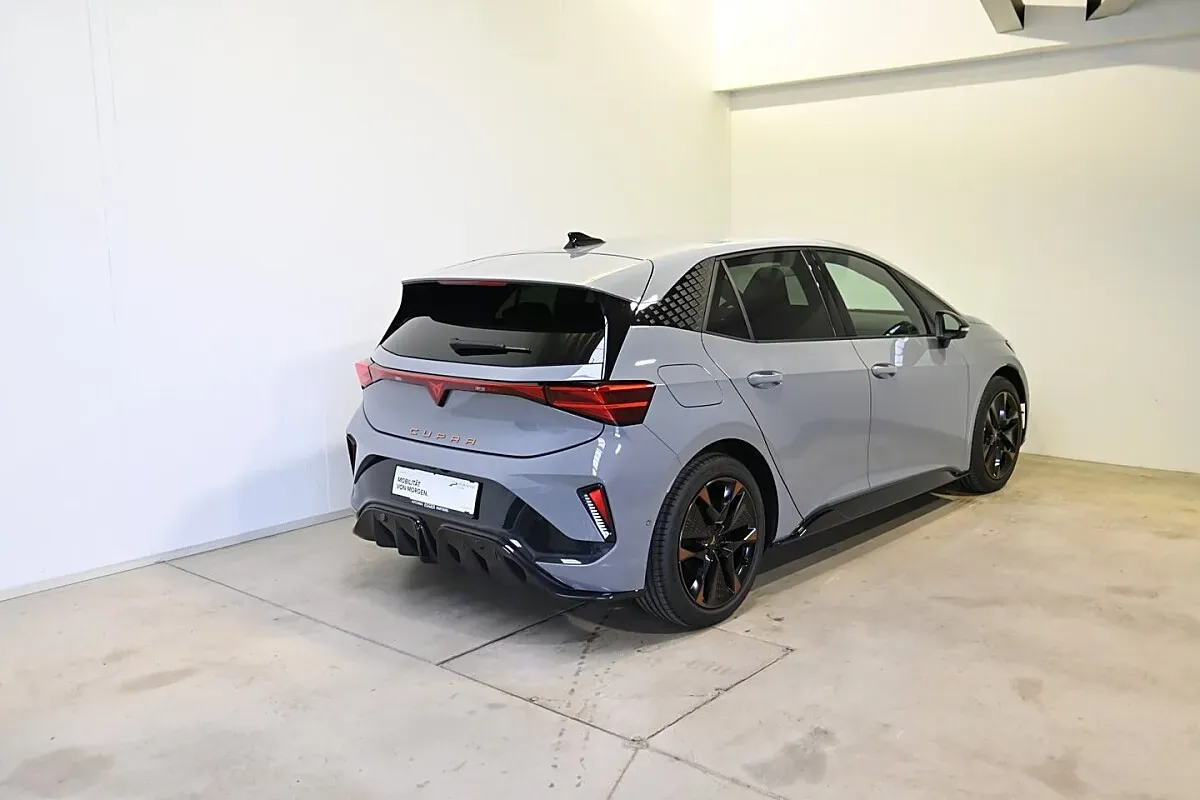 Cupra Born 2026 photo 2
