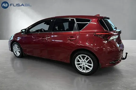 Toyota Auris 2018 photo 4