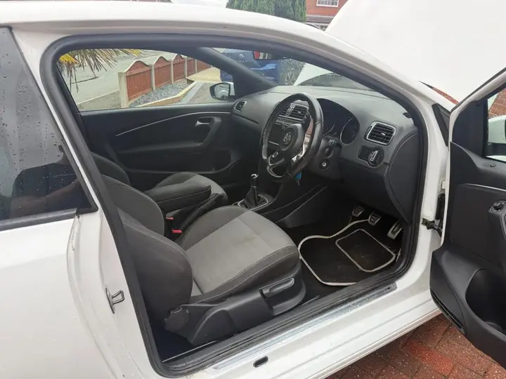 Volkswagen Polo 2017 photo 5