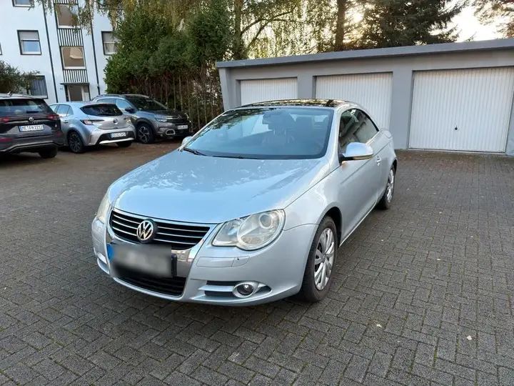 Volkswagen Eos