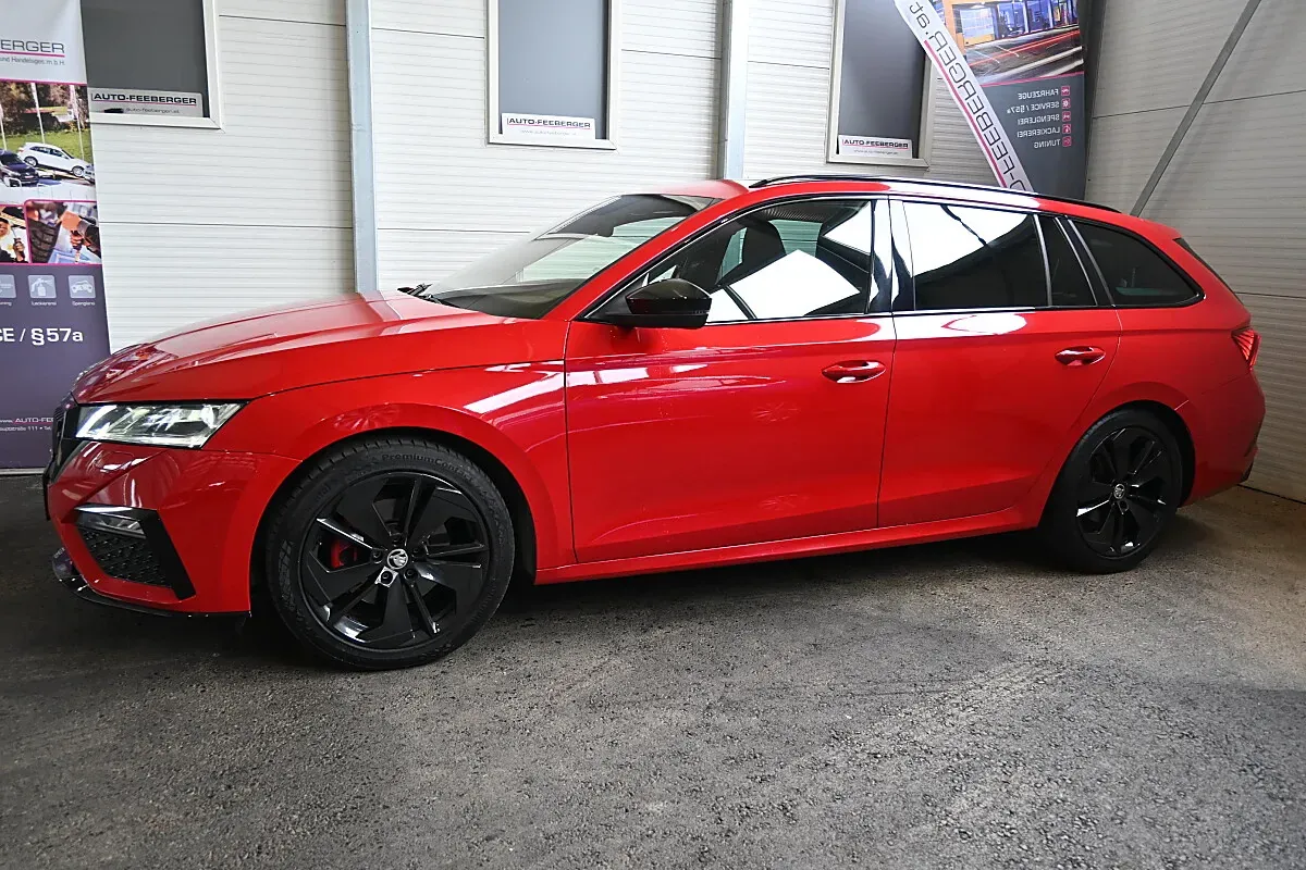 Skoda Octavia 2022 photo 3
