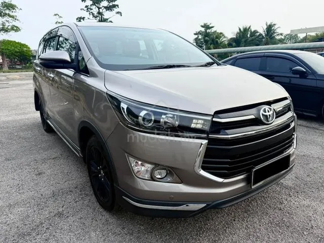Toyota Innova