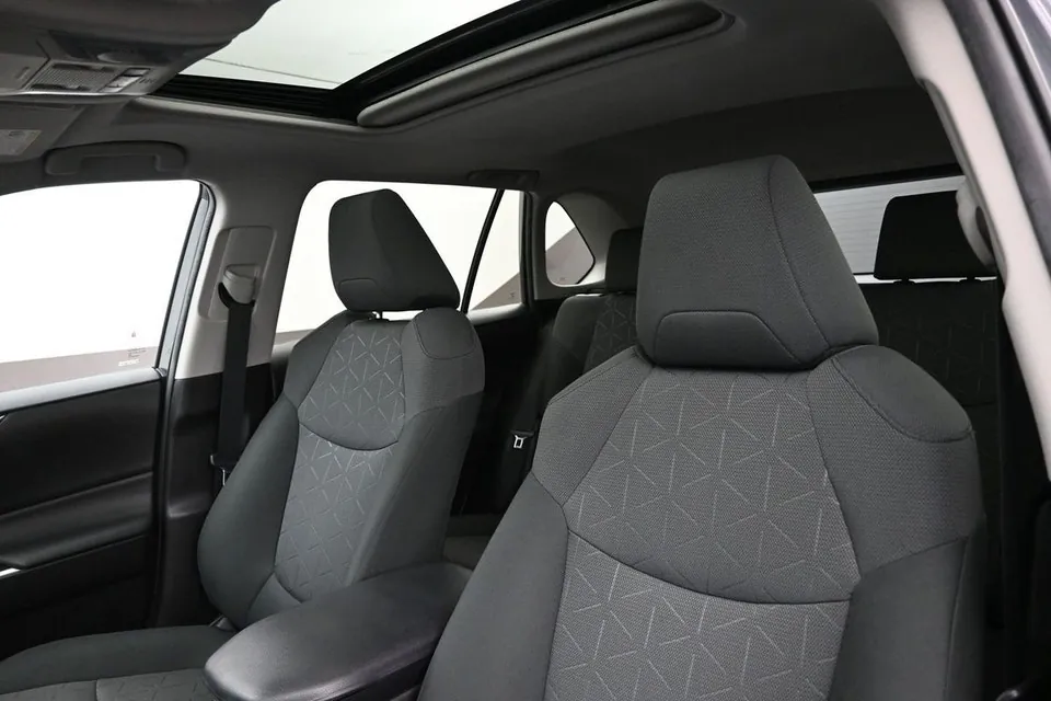 Toyota Rav4 2020 photo 4