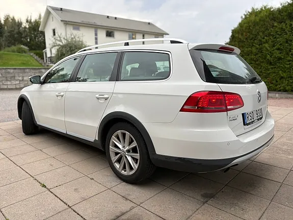 Volkswagen Passat Alltrack 2014 photo 4