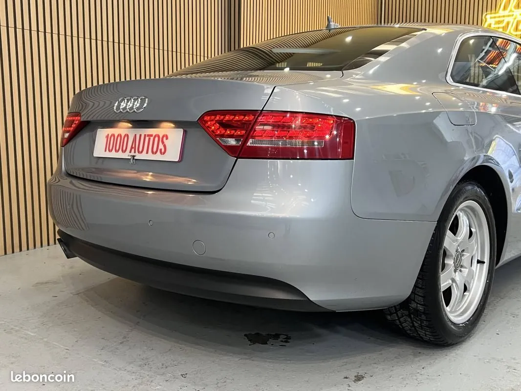 Audi A5 2010 photo 4