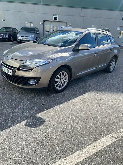 Renault Megane Iii 2012 photo 3