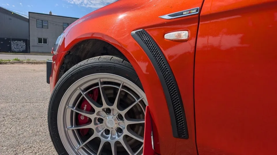 Mitsubishi Lancer 2012 photo 4